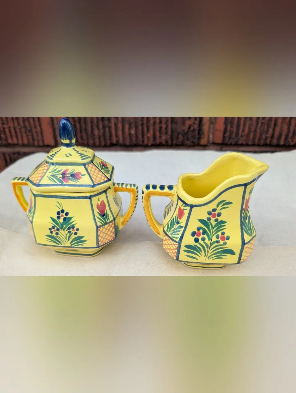 VTG HB Quimper Hand-Painted Yellow Ceramic Sugar and Creamer Set NICE CONDITION